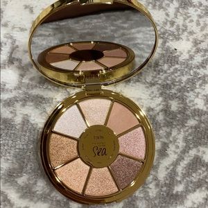 Tarte Eyeshadow Palette